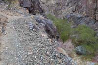 38-usage_paths,L_leads_to_top_of_falls,R_leads_to_big_rock_below,cross_stream,L_to_tallus_slope