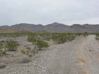 18-view_of_mountains_along_hike-continuing_up_road