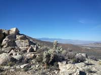 12-desert_scenery_with_Mt_Charleston_snow-from_Kristi