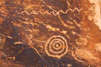 27-more_petroglyphs_around_the_corner