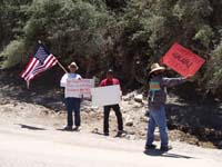 05-Hualapai_protestors_at_beginning_of_Grand_Canyon_West_Ranch_owned_by_Nigel_Turner