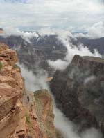 04-very_neat_clouds_in_the_canyon