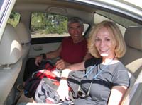 003-Peppe_and_Linda_snug_in_the_backseat