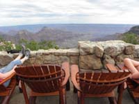 03-even_outdoor_seating_available_to_view_the_Grand_Canyon-South_Rim_doesn't_have_this