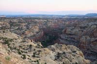 51-Calf_Creeks_Falls_hike_scenery_from_overlookon_Utah_Hwy_12_near_sunset