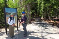 04-Kenny_and_Mommy_at_the_trailhead