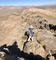 28-me_walking_along_the_mesa-from_Laszlo