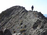 61-Joel_traversing_the_knife_edge