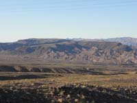 01-Malpais_Flattop_Mesa_as_seen_from_Hwy_93-just_south_of_Willow_Beach