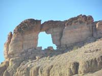 04-zoomed_view_of_Liberty_Bell_Arch-we_will_traverse_the_top_of_the_arch_later