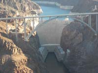 06-Hoover_Dam_and_bypass_bridge