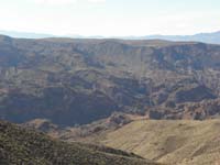 27-view_from_Peanut_Peak-looking_WNW-zoomed_view_of_Black_Canyon_and_Colorado_River