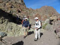 09-group_hiking_through_pretty_wash-some_minor_scrambling