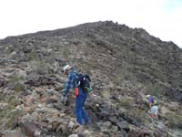 07-group_heading_up_following_the_ridgeline-Toby_took_off-he's_almost_to_the_top_already