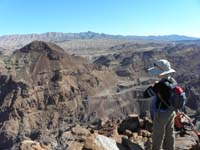 24-Kenny_on_Hoover_Point_admiring_the_view-Sugarloaf_Mt_to_left