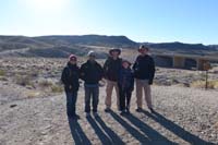 02-Suman,Dhiraj,Daddy,Kenny,John_ready_to_start_the_hike