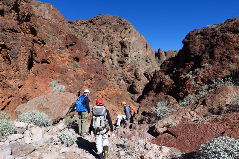 44-taking_a_break_in_the_canyon