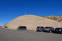 01-Kenny,Sarah_and_Lexi_on_a_hill_at_Arizona_Hot_Springs_parking_lot