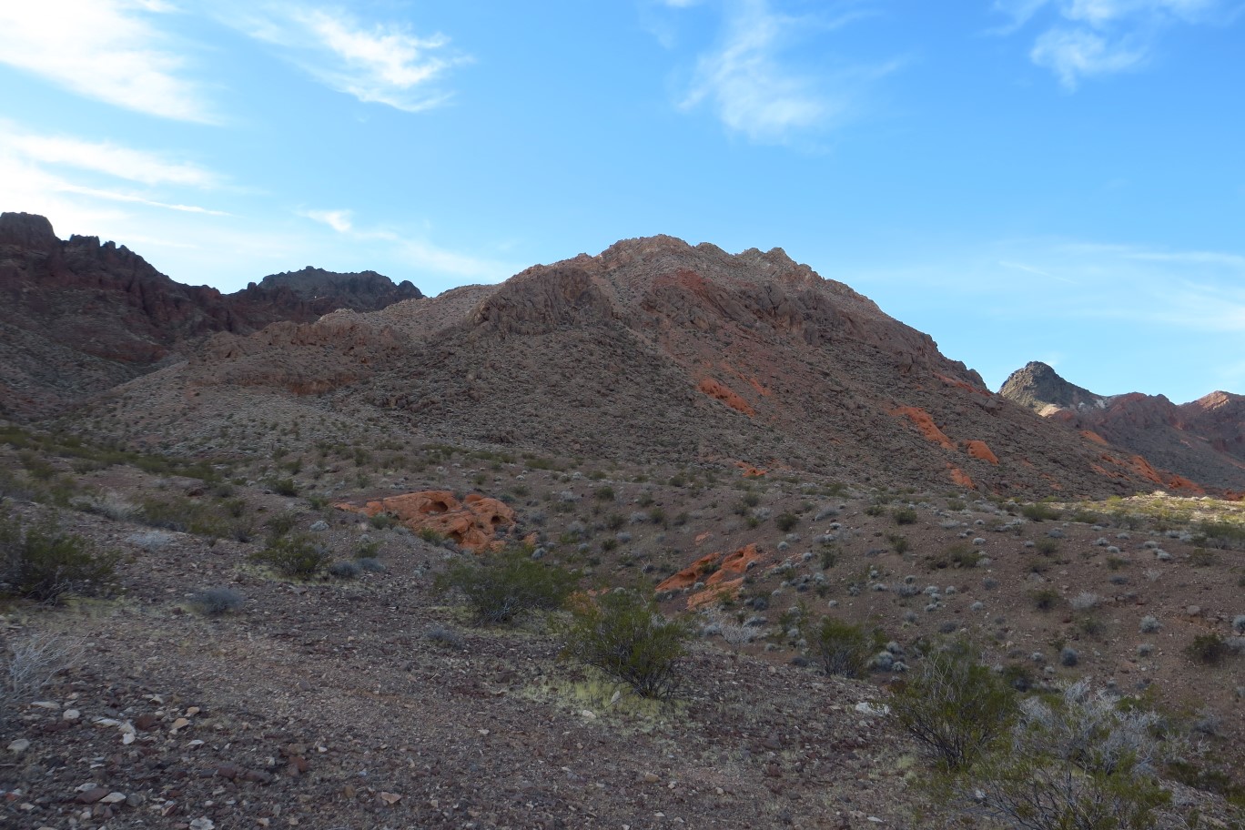06-scenery_along_the_way