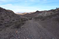 01-starting_the_hike_from_the_Bootleg_Canyon_TH