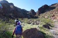 07-heading_up_the_canyon