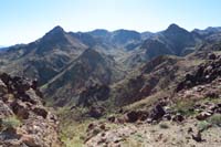 20-looking_back_to_peaks_to_consider_in_the_future_to_the_S-possible_access_from_another_road