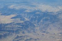 17-Grand_Canyon_ends-Hualapai_reservation_to_right,National_Park_to_left