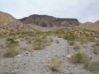 02-trailhead_with_Fortification_Hill_in_the_distance