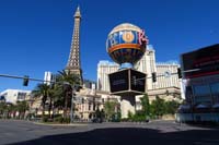 026-Paris_with_optimistic_welcome_sign