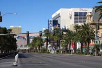 030-looking_north_on_the_virtually_empty_Strip