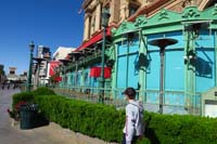 039-Mon_Ami_Gabi_restaurant_outside_seating_should_be_packed