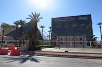 055-Luxor_entrance_blocked