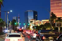 35-The_Strip_in_front_of_Wynn_and_Encore