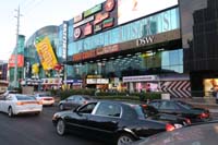 080-lots_of_shopping_opportunities_and_people_to_shop