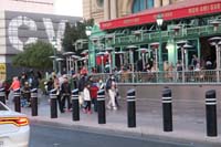 100-Mon_Ami_Gabi_restaurant_at_Paris_is_quite_busy