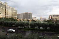 29-Bellagio_and_lake