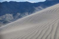 24-wind_blown_sand
