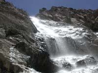 39-close_up_of_top_portion_of_one_of_the_falls