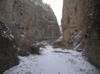 06-even_further_into_Keyhole_Canyon