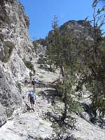 27-group_getting_closer_to_North_Sister