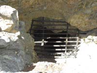 17-mine_entrance_2