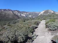 03-looking_back_to_up_Kyle_Canyon-nice_views