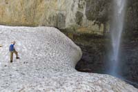 18-Kenny_getting_closer_to_base_of_waterfall,but_not_too_close