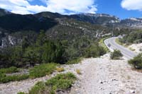 36-Pixie-JumpLine_TJ,Pixie_left(S),Jump_Line_TH_ahead