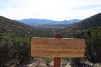 29-ShowgrlU-L_TJ-new_sign
