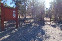 44-end_of_Mud_Springs_dirt_road,Mud_Spring_DR_end_GTBK