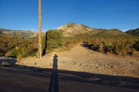 02-trail_starts_just_up_the_dirt_road_a_little_bit