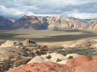 15-views_of_Red_Rock_with_storms_rolling_in