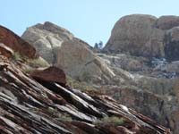 33-closer_view_of_Gunsight_Notch_and_Peak_to_left