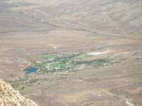 43-zoomed_view_of_Spring_Mountain_Ranch_State_Park_2600_feet_below